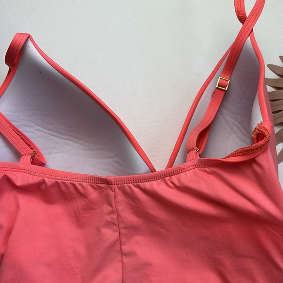 La Blanca Pink One Piece Swimsuit with Plunging V-Neck - 12 - Picture 6 of 9